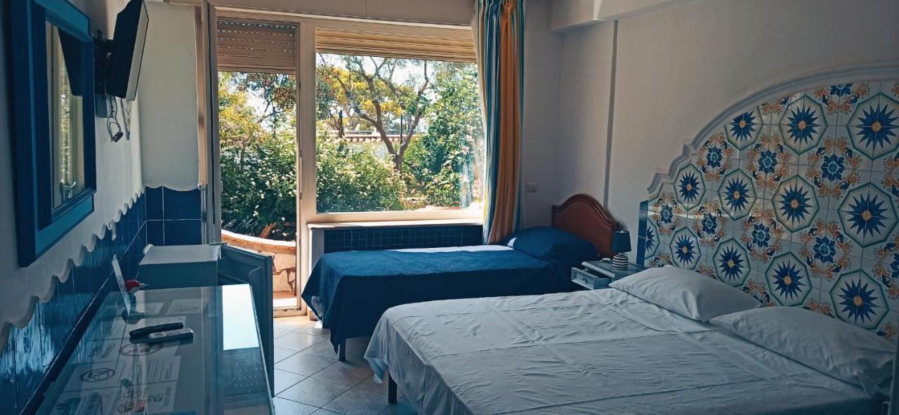 Hotel 4 Stagioni Капри Экстерьер фото