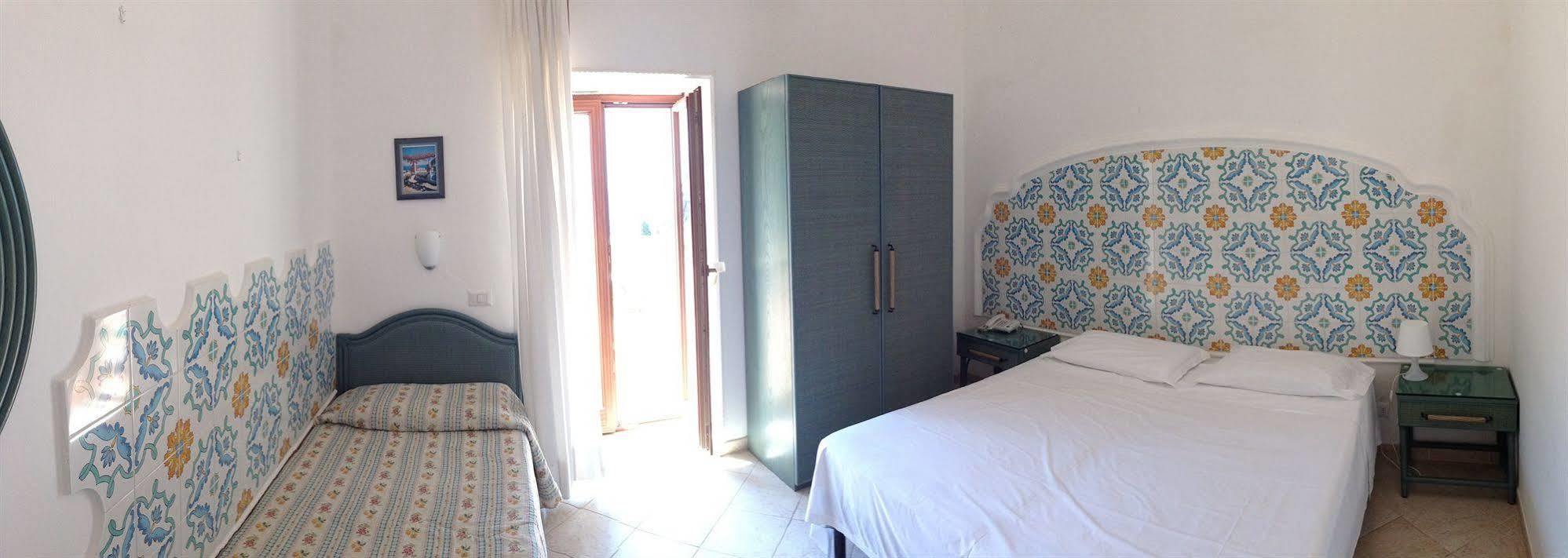 Hotel 4 Stagioni Капри Экстерьер фото